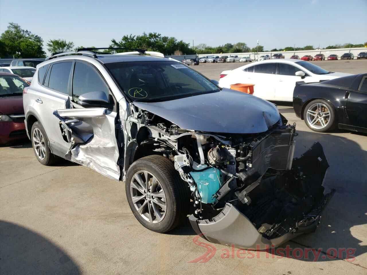 JTMDJREV7JD177274 2018 TOYOTA RAV4