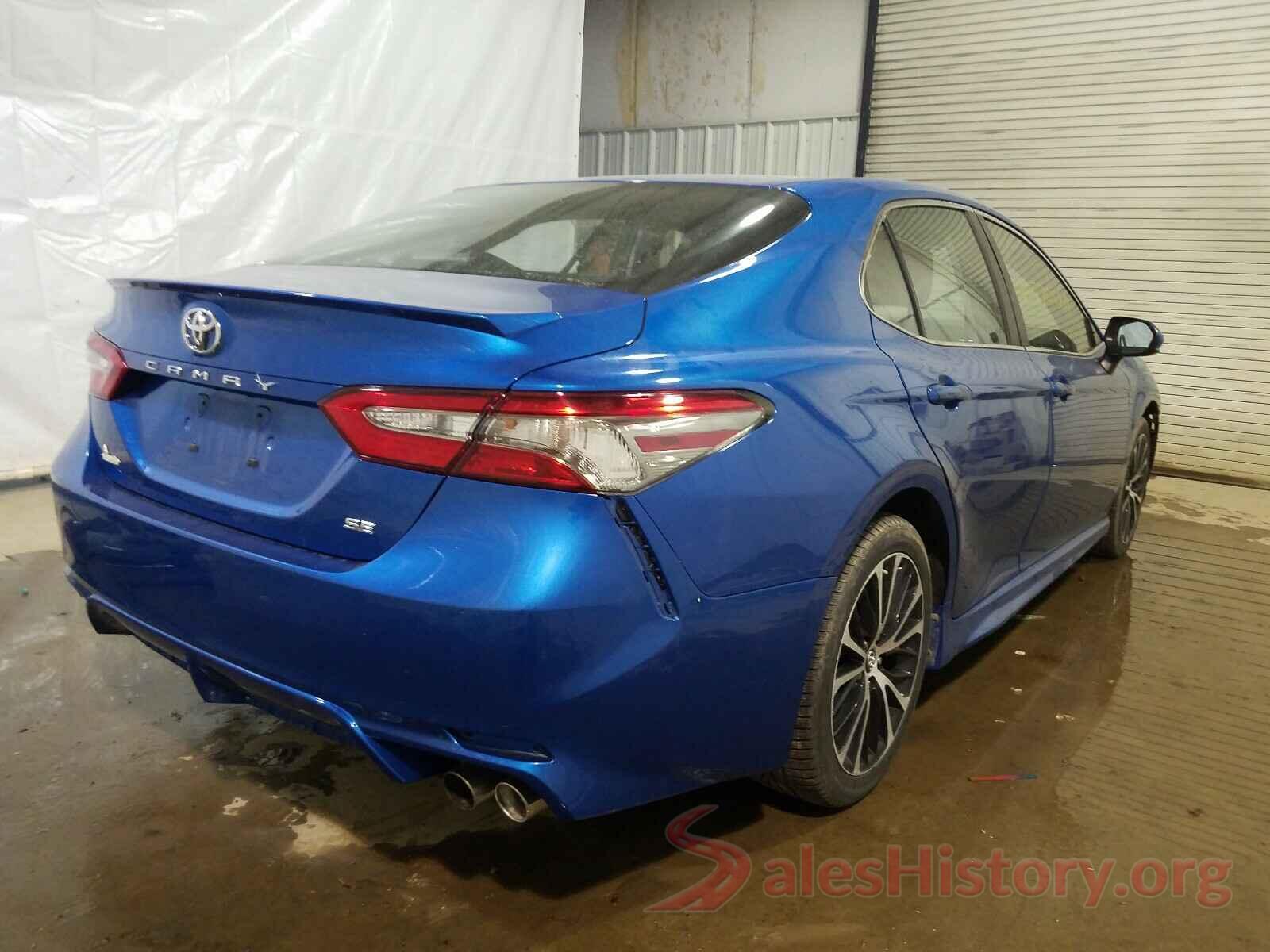 4T1B11HK4JU035471 2018 TOYOTA CAMRY