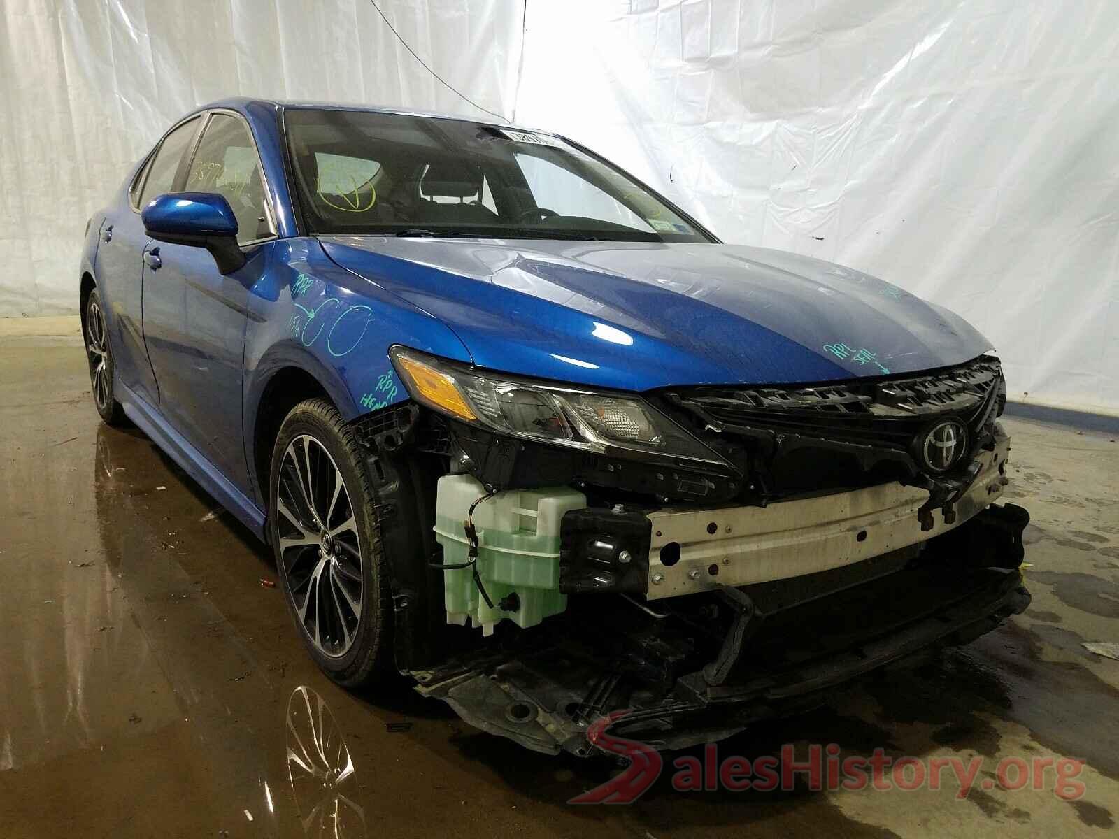 4T1B11HK4JU035471 2018 TOYOTA CAMRY