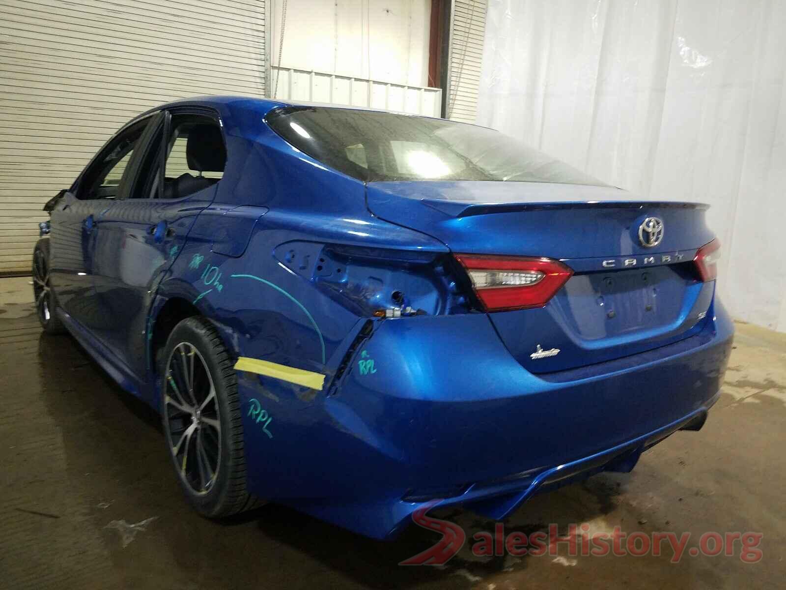 4T1B11HK4JU035471 2018 TOYOTA CAMRY