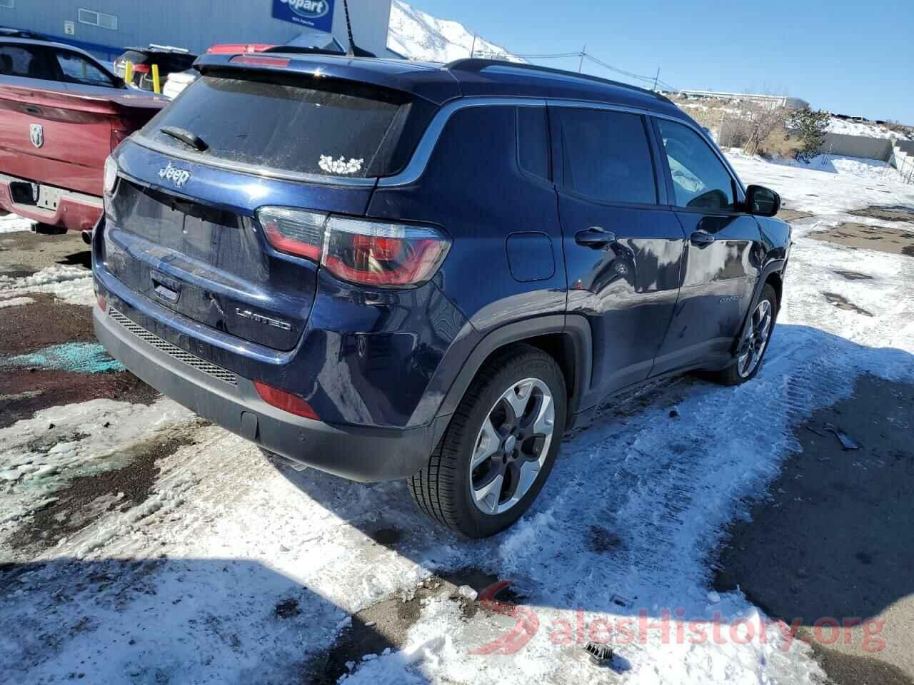 3C4NJCCB0JT357961 2018 JEEP COMPASS