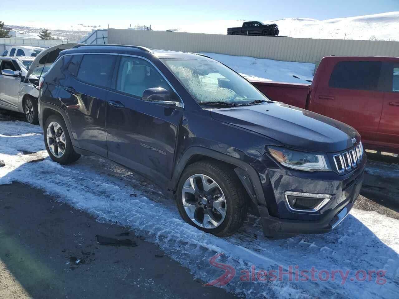 3C4NJCCB0JT357961 2018 JEEP COMPASS