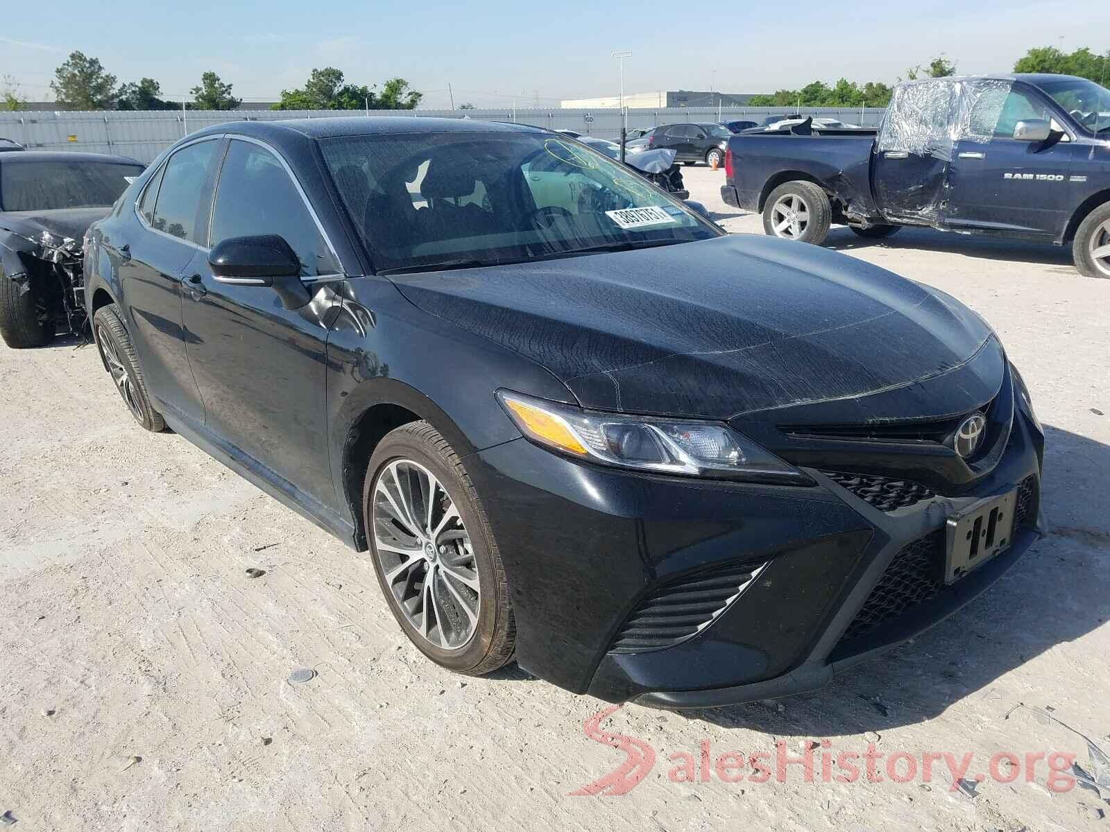 4T1M11AK2LU321101 2020 TOYOTA CAMRY