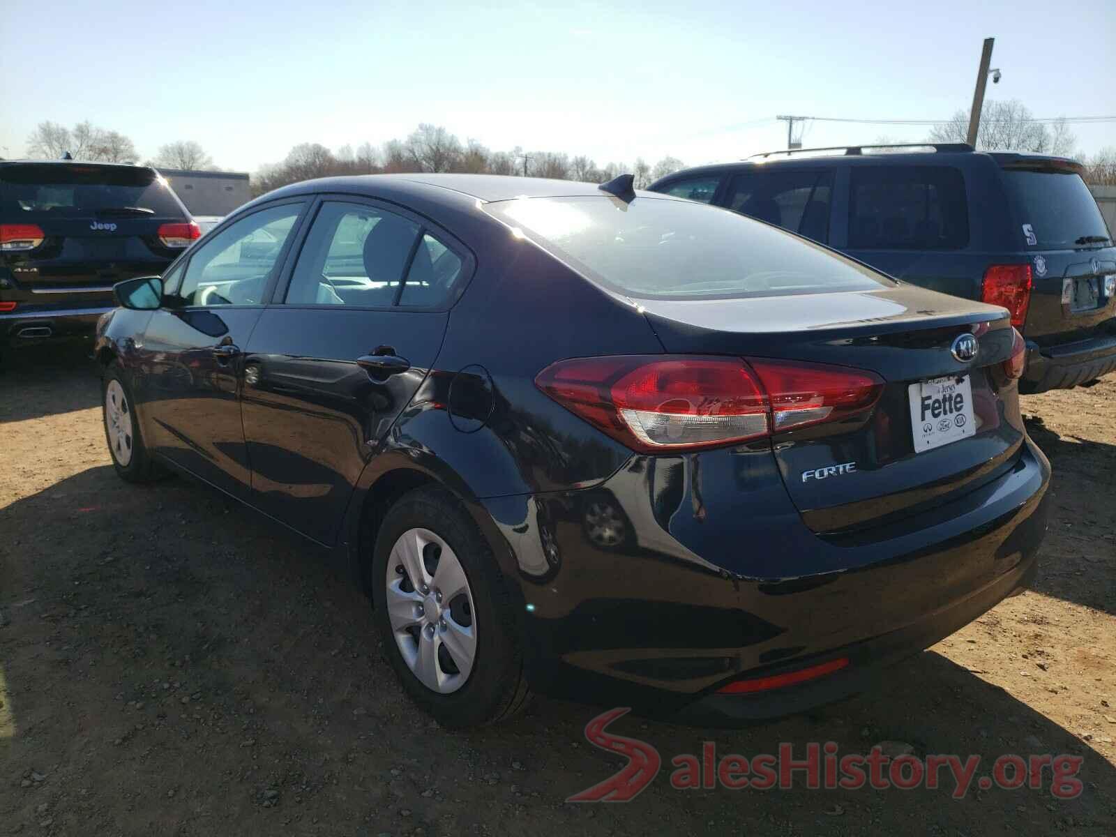 3KPFK4A77JE266793 2018 KIA FORTE