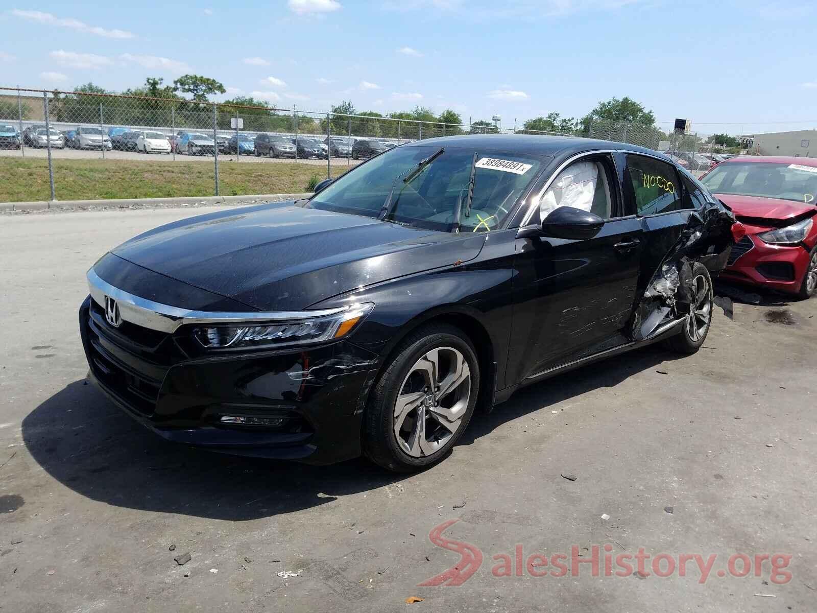 1HGCV2F51JA010577 2018 HONDA ACCORD