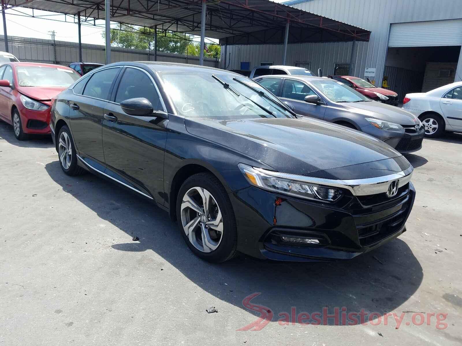 1HGCV2F51JA010577 2018 HONDA ACCORD