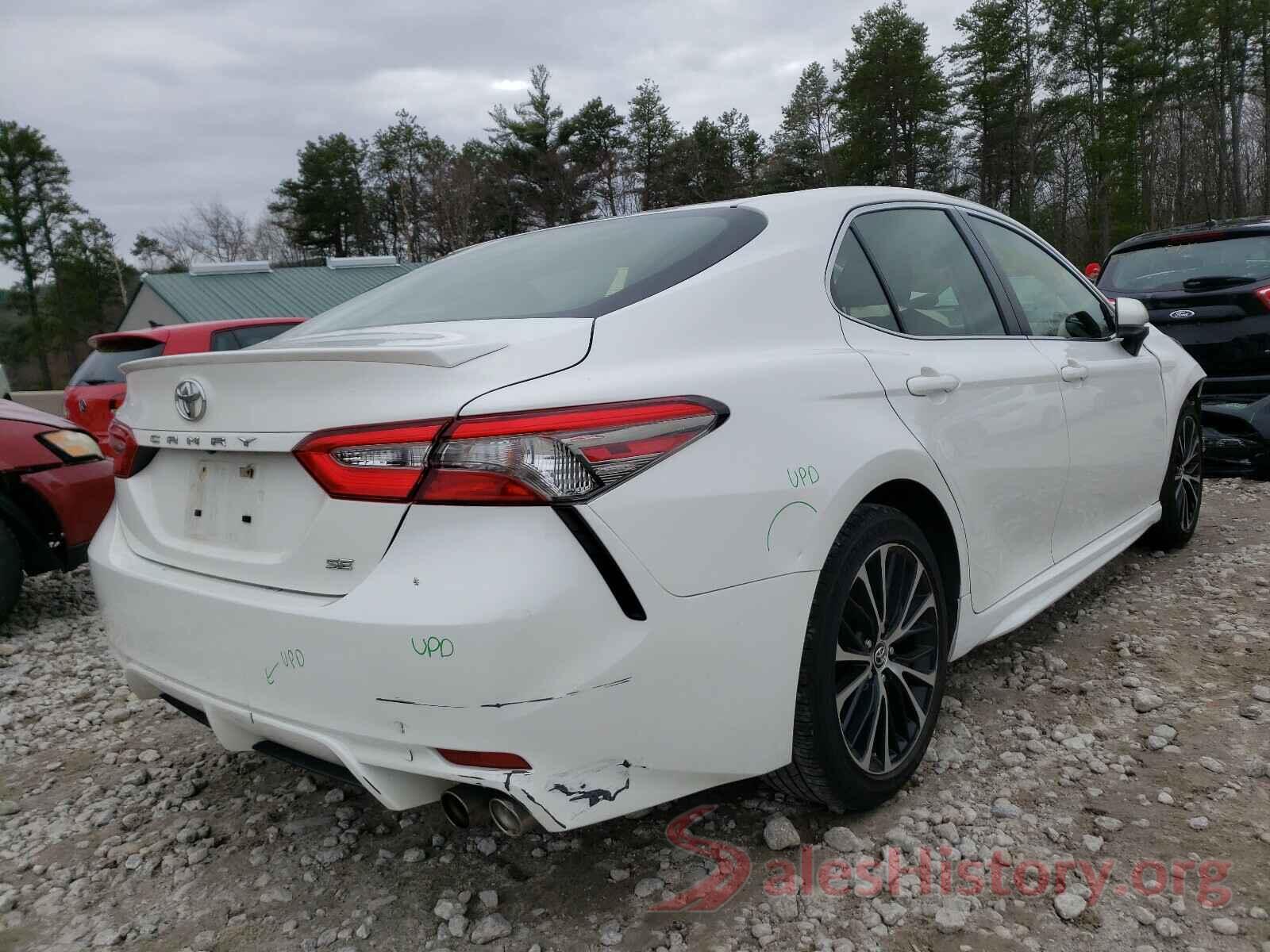 JTNB11HK9J3001676 2018 TOYOTA CAMRY