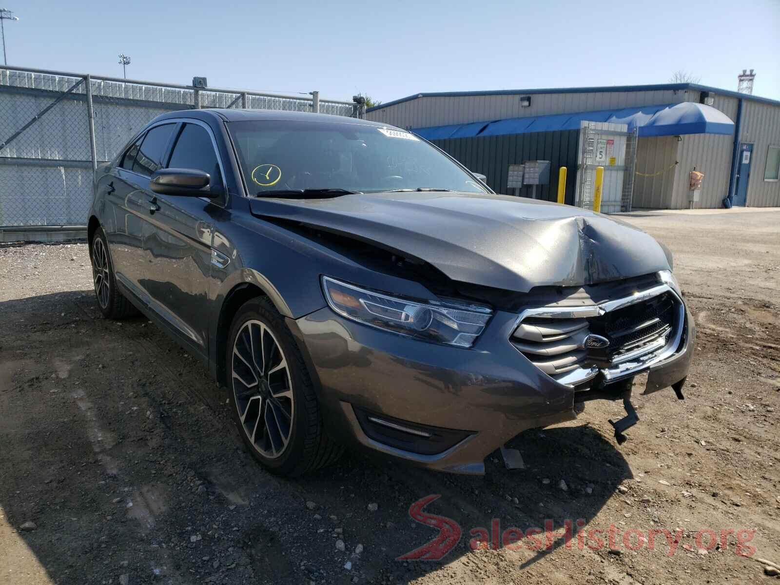 1FAHP2E8XJG135462 2018 FORD TAURUS