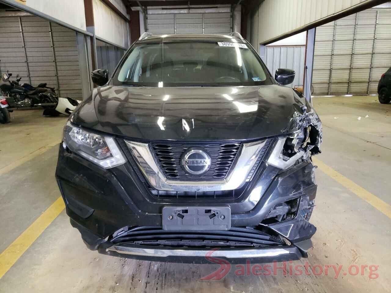 KNMAT2MV5JP601538 2018 NISSAN ROGUE