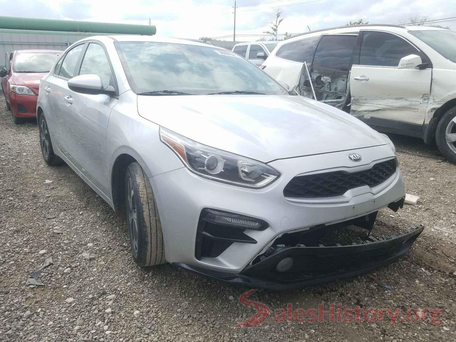 3KPF24AD2KE076729 2019 KIA FORTE