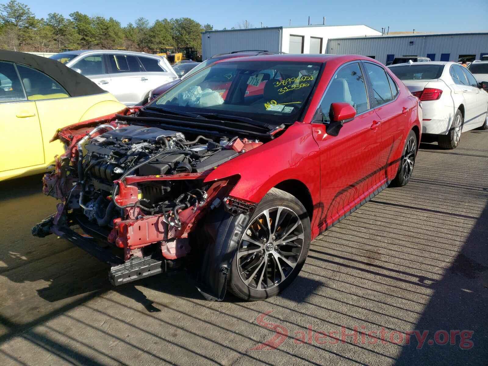 4T1G11AK3LU313506 2020 TOYOTA CAMRY