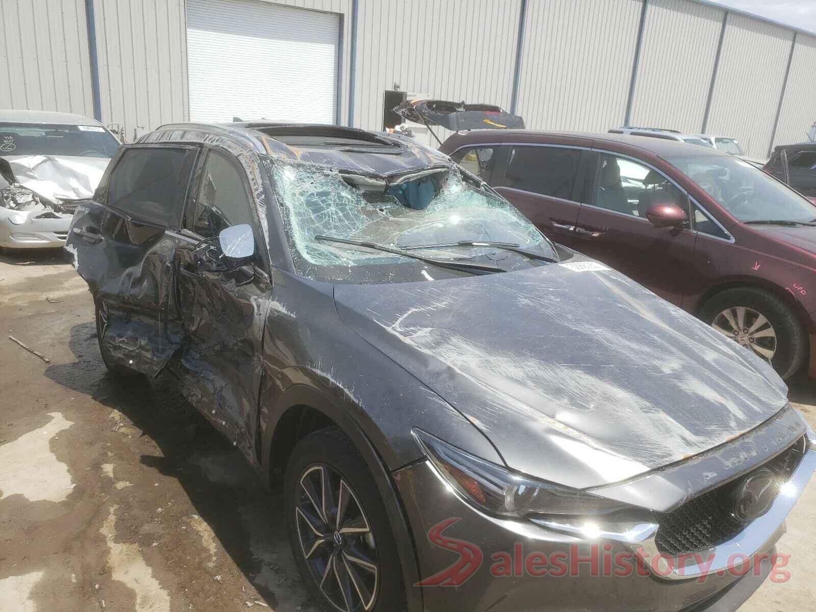 JM3KFADM8J1402880 2018 MAZDA 5