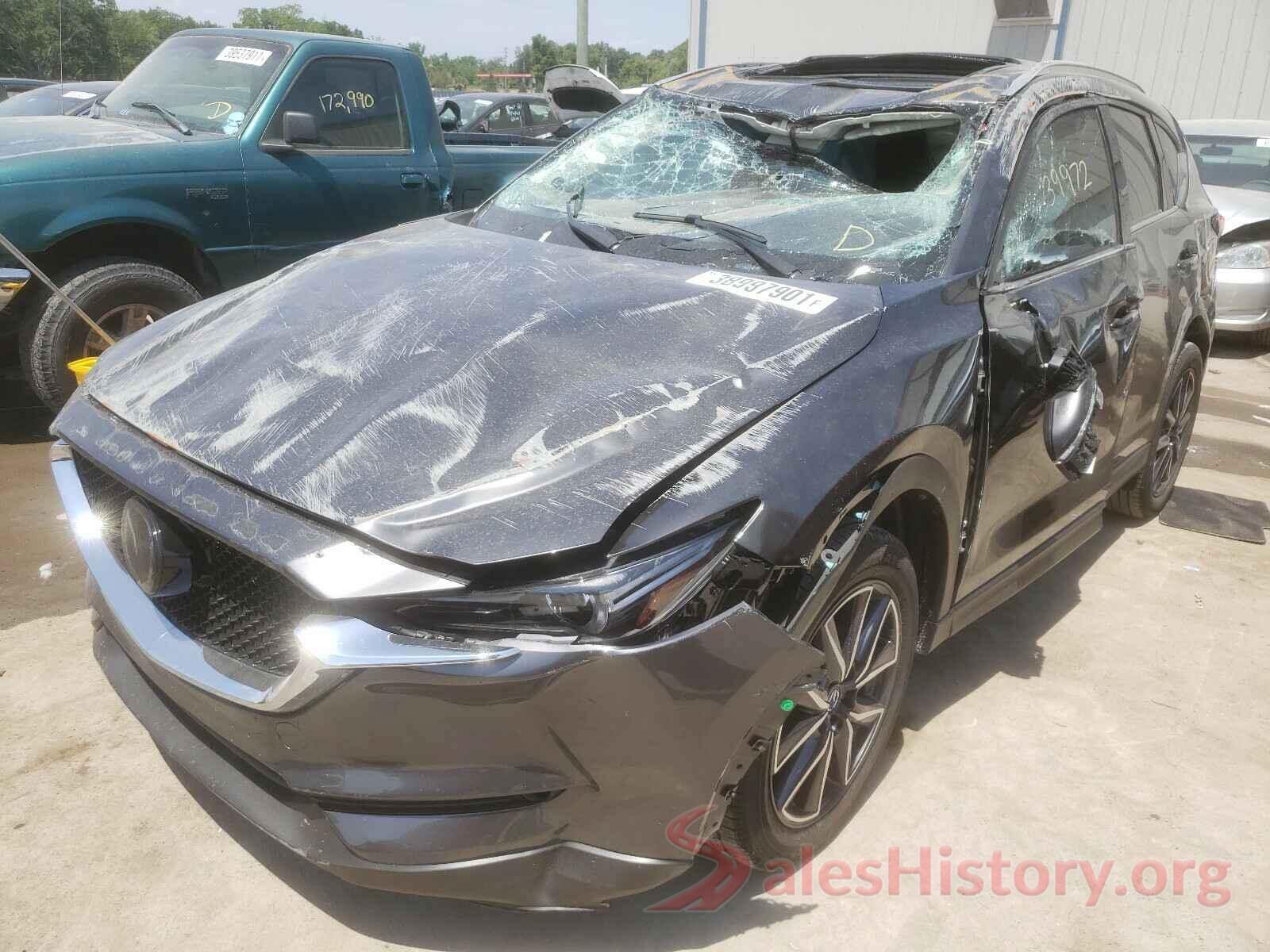 JM3KFADM8J1402880 2018 MAZDA 5