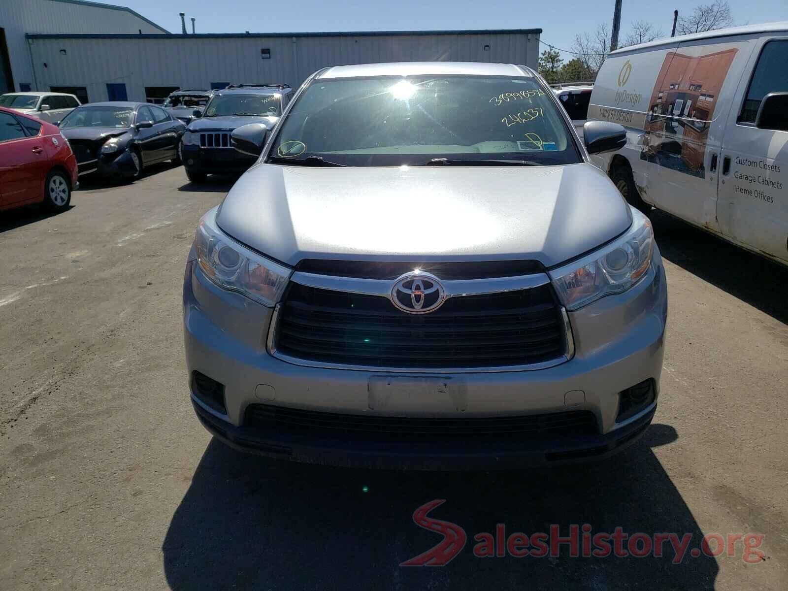 5TDBKRFH0GS246137 2016 TOYOTA HIGHLANDER