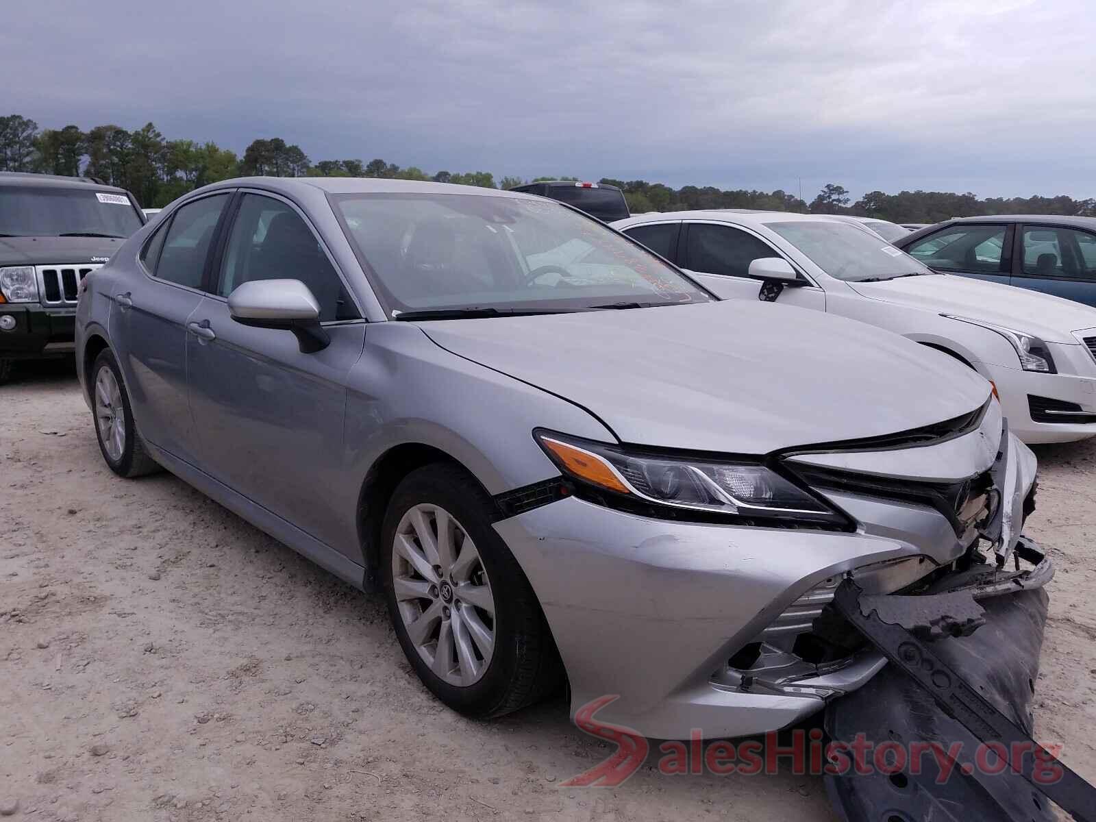 4T1B11HK1KU770958 2019 TOYOTA CAMRY