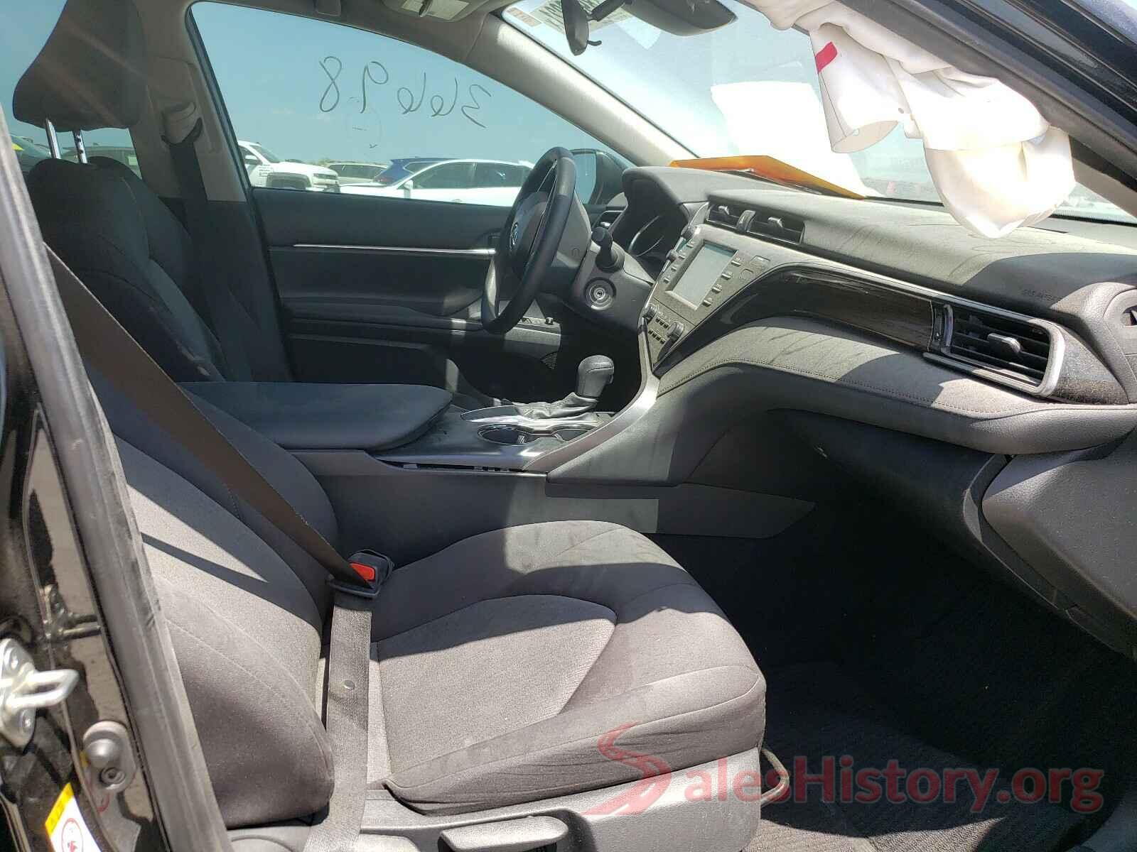 4T1B11HK2KU750606 2019 TOYOTA CAMRY