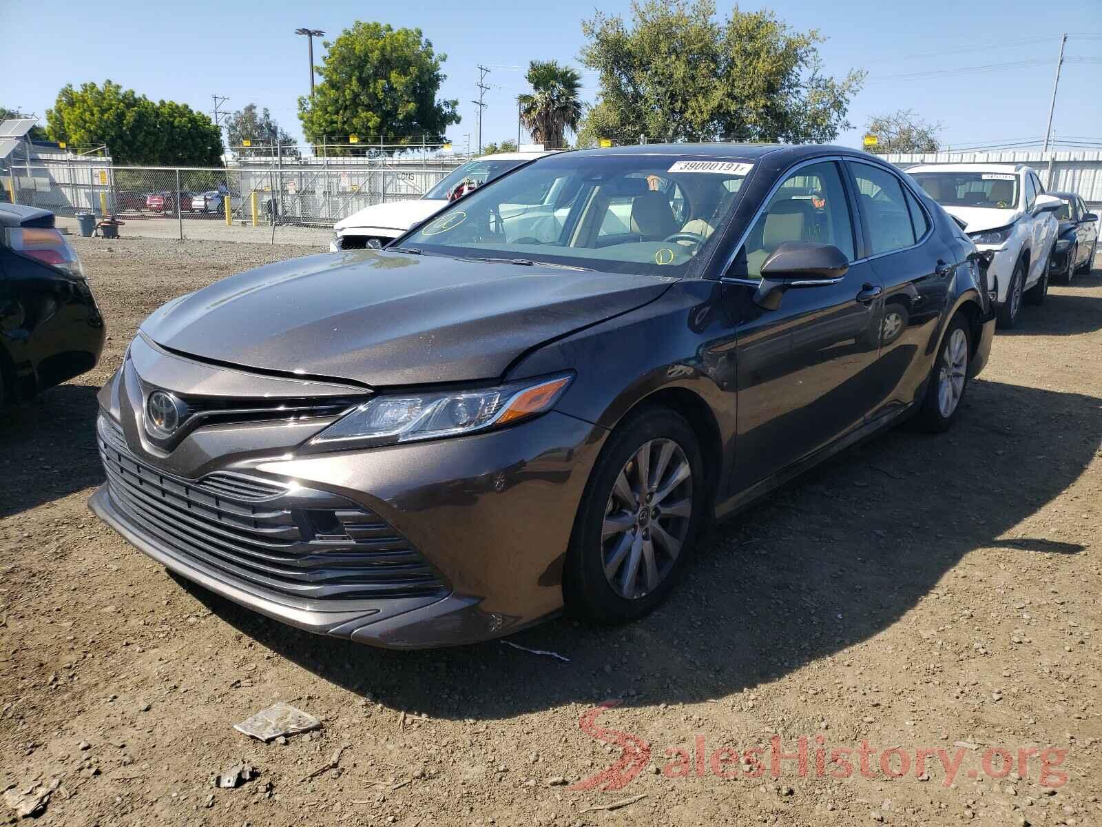 JTNB11HK2J3000143 2018 TOYOTA CAMRY