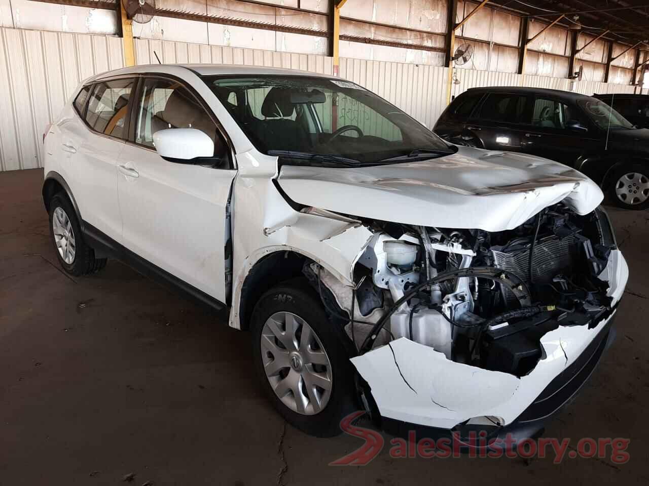 JN1BJ1CR6JW281681 2018 NISSAN ROGUE