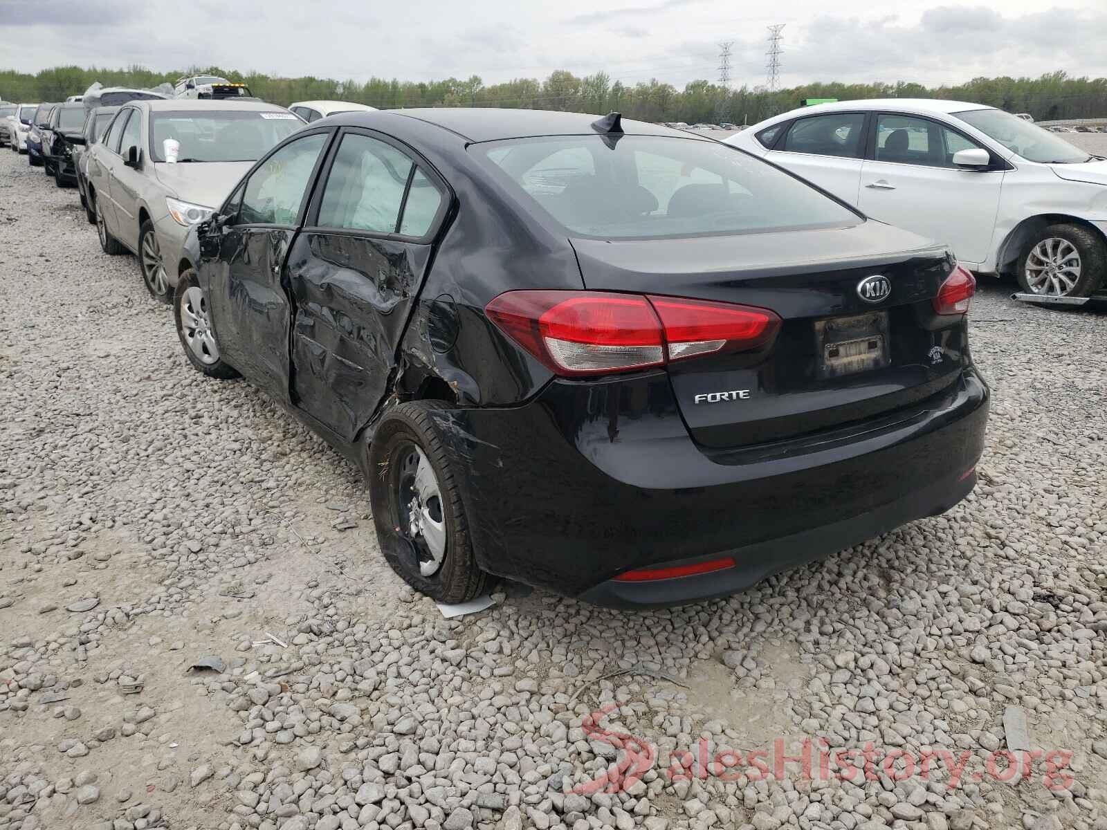 3KPFK4A71HE077504 2017 KIA FORTE