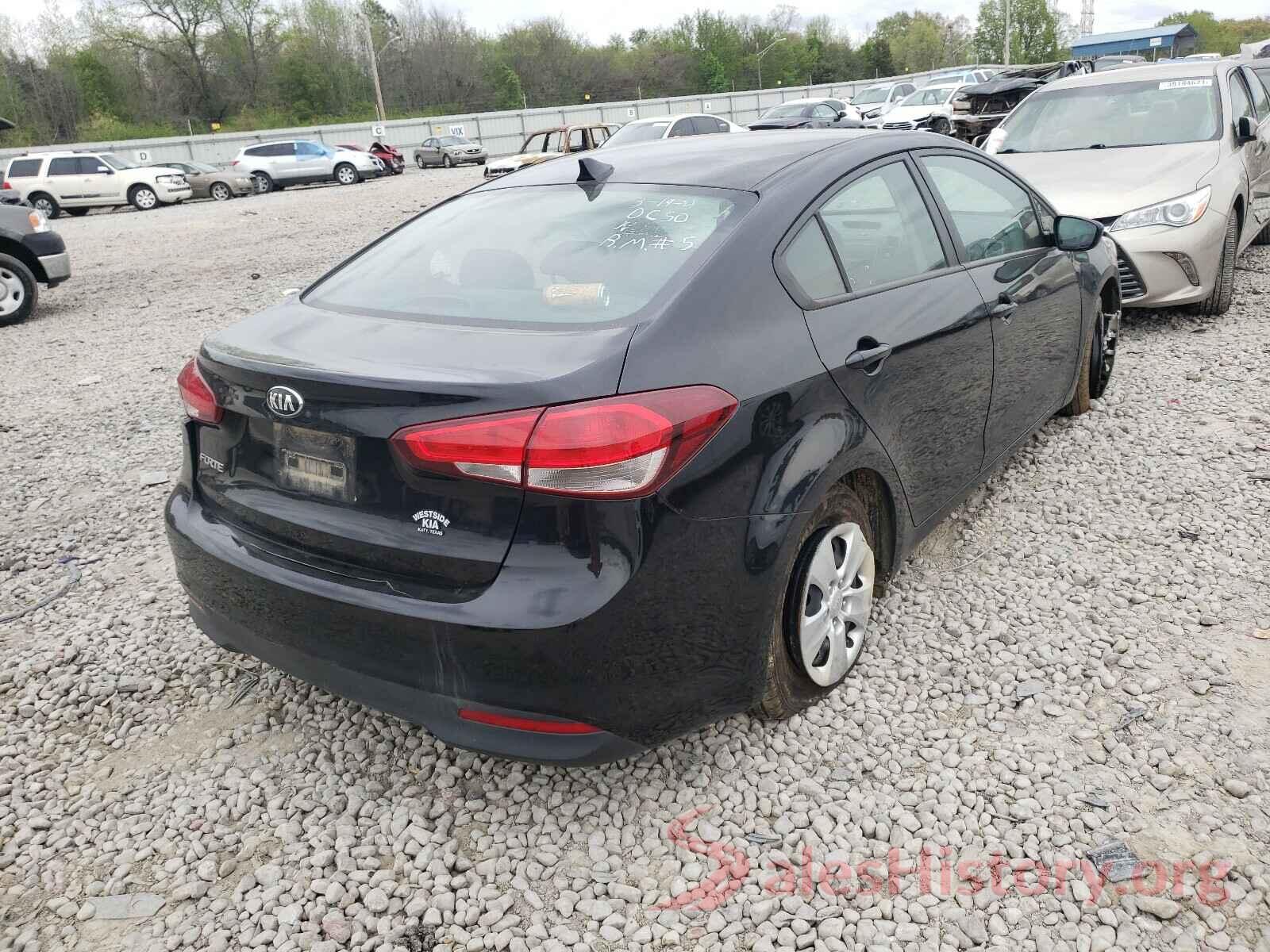 3KPFK4A71HE077504 2017 KIA FORTE