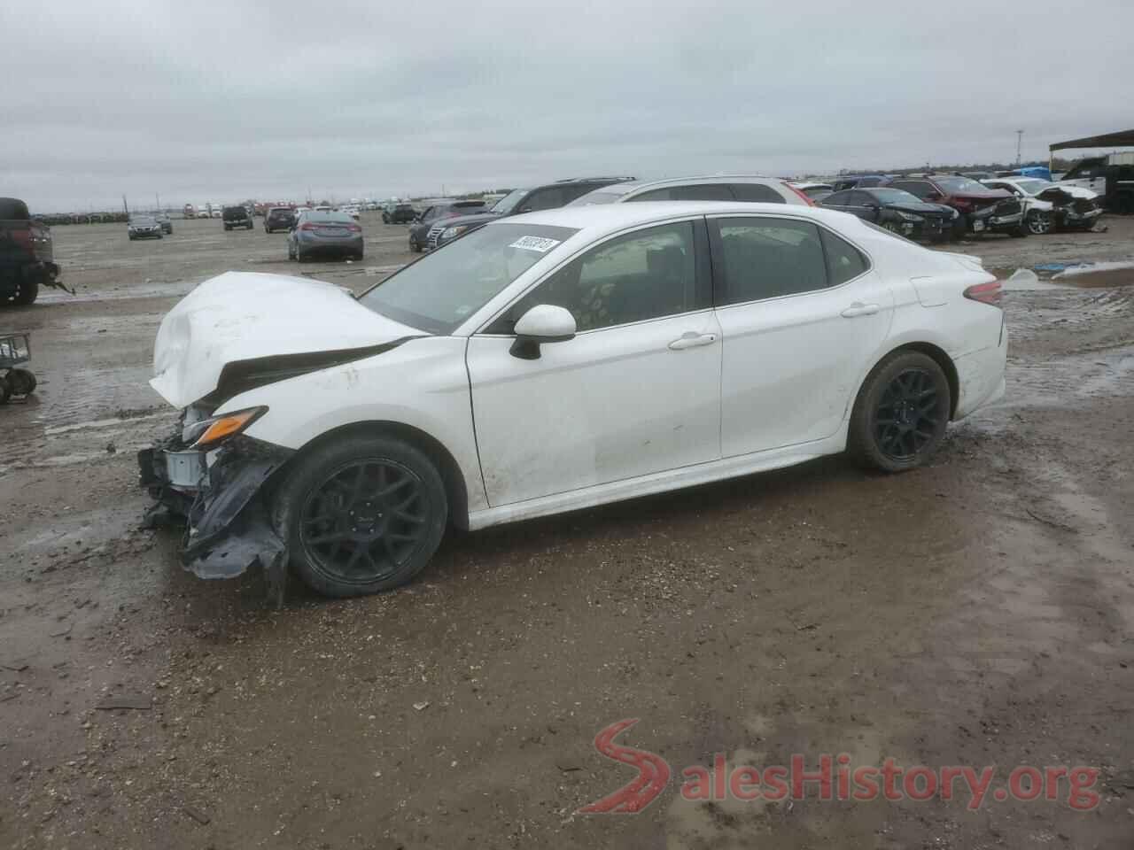 JTNB11HK3J3035936 2018 TOYOTA CAMRY