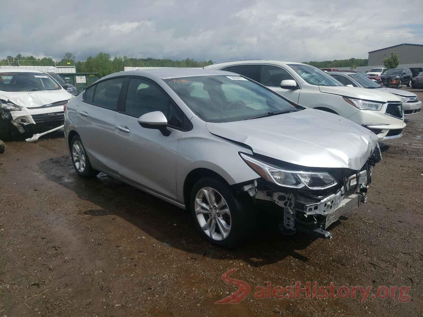 1G1BC5SM1K7152000 2019 CHEVROLET CRUZE