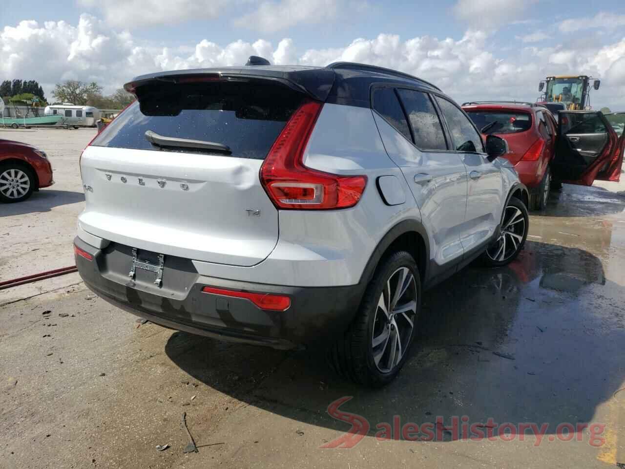 YV4AC2HM0M2603701 2021 VOLVO XC40