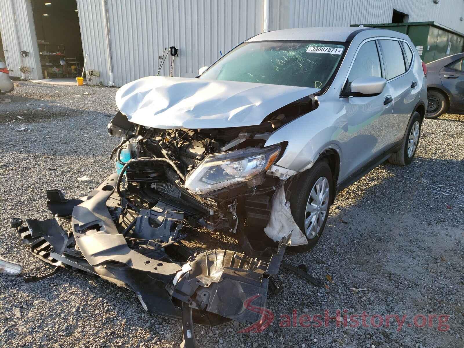 5N1AT2MT2JC828770 2018 NISSAN ROGUE