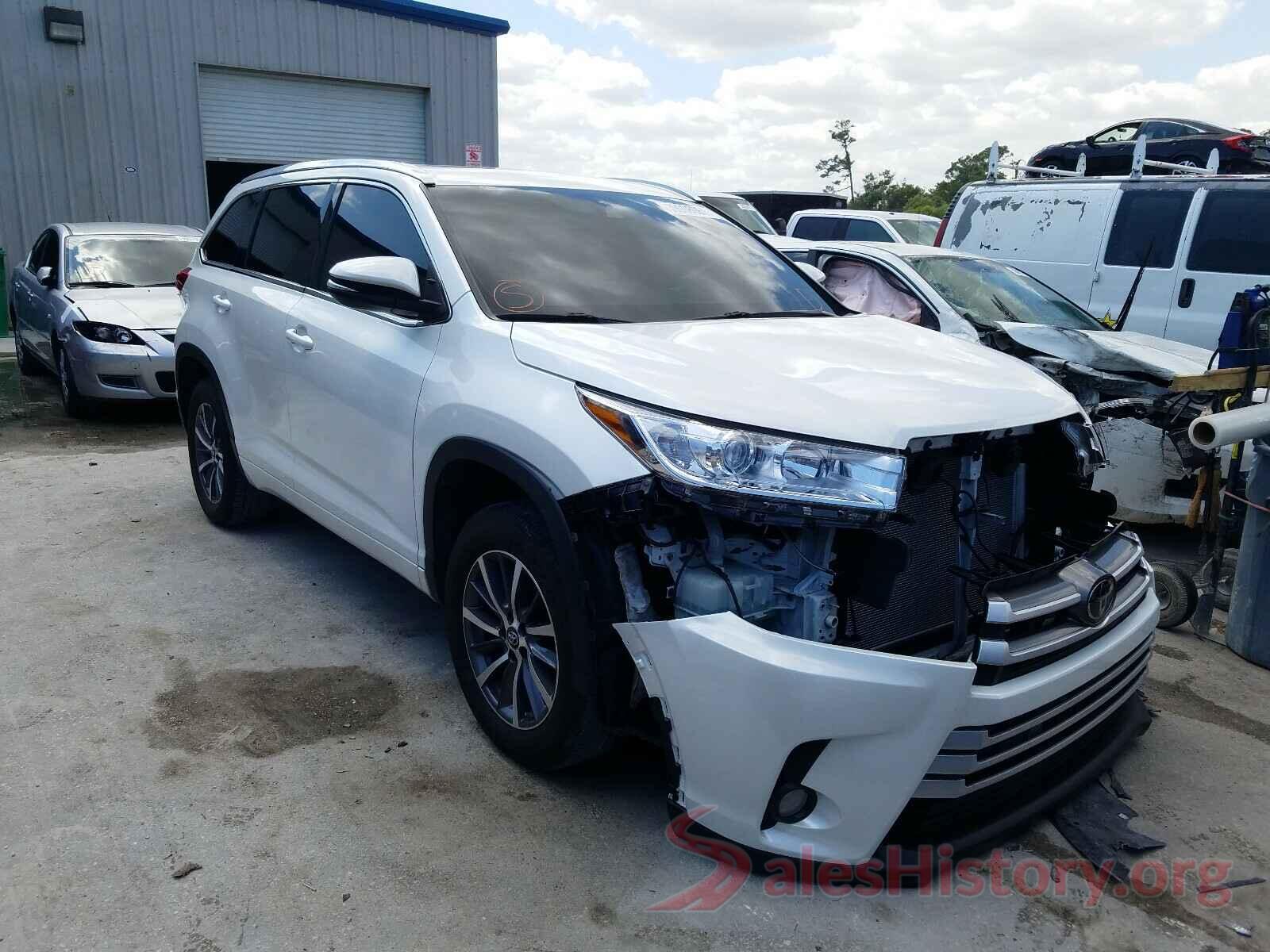 5TDKZRFH1HS512178 2017 TOYOTA HIGHLANDER