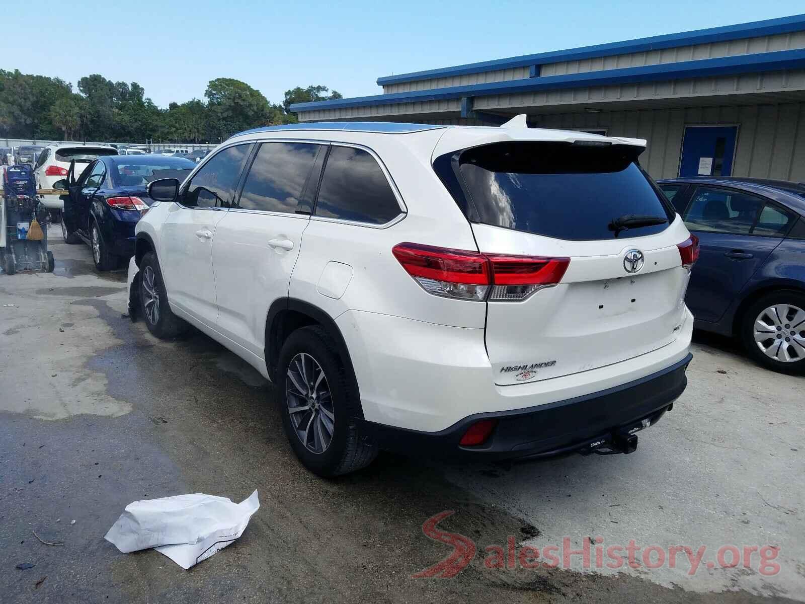 5TDKZRFH1HS512178 2017 TOYOTA HIGHLANDER