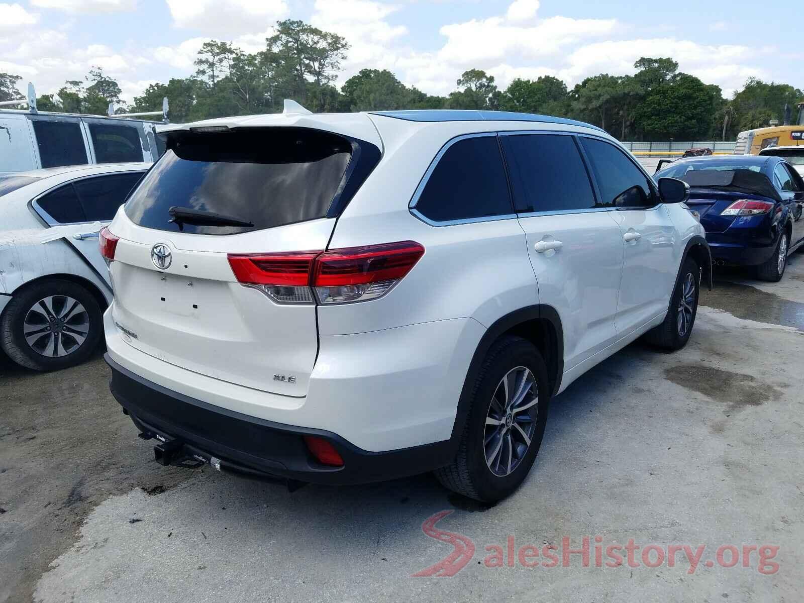 5TDKZRFH1HS512178 2017 TOYOTA HIGHLANDER