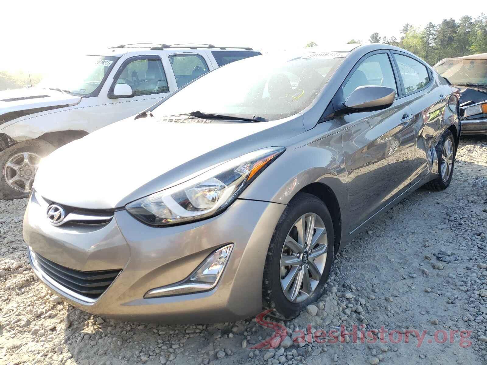 5NPDH4AE4GH761672 2016 HYUNDAI ELANTRA