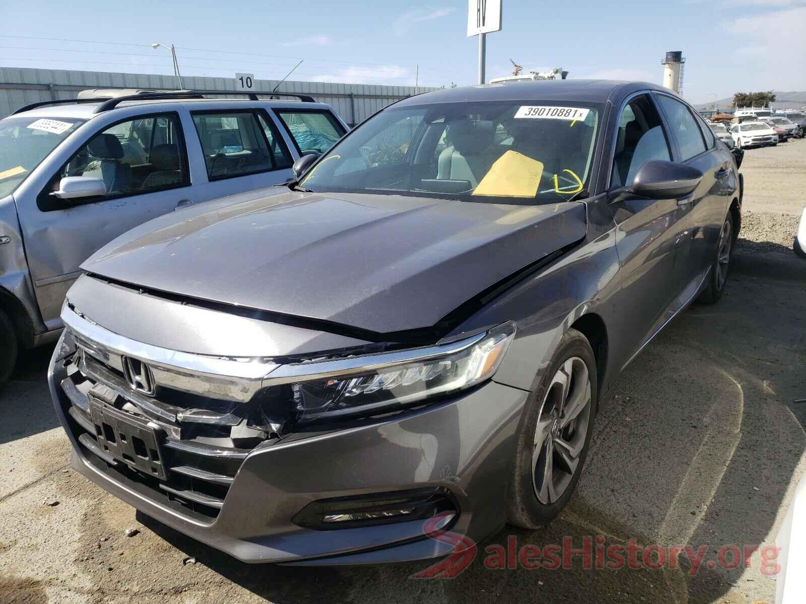 1HGCV1F42JA083880 2018 HONDA ACCORD