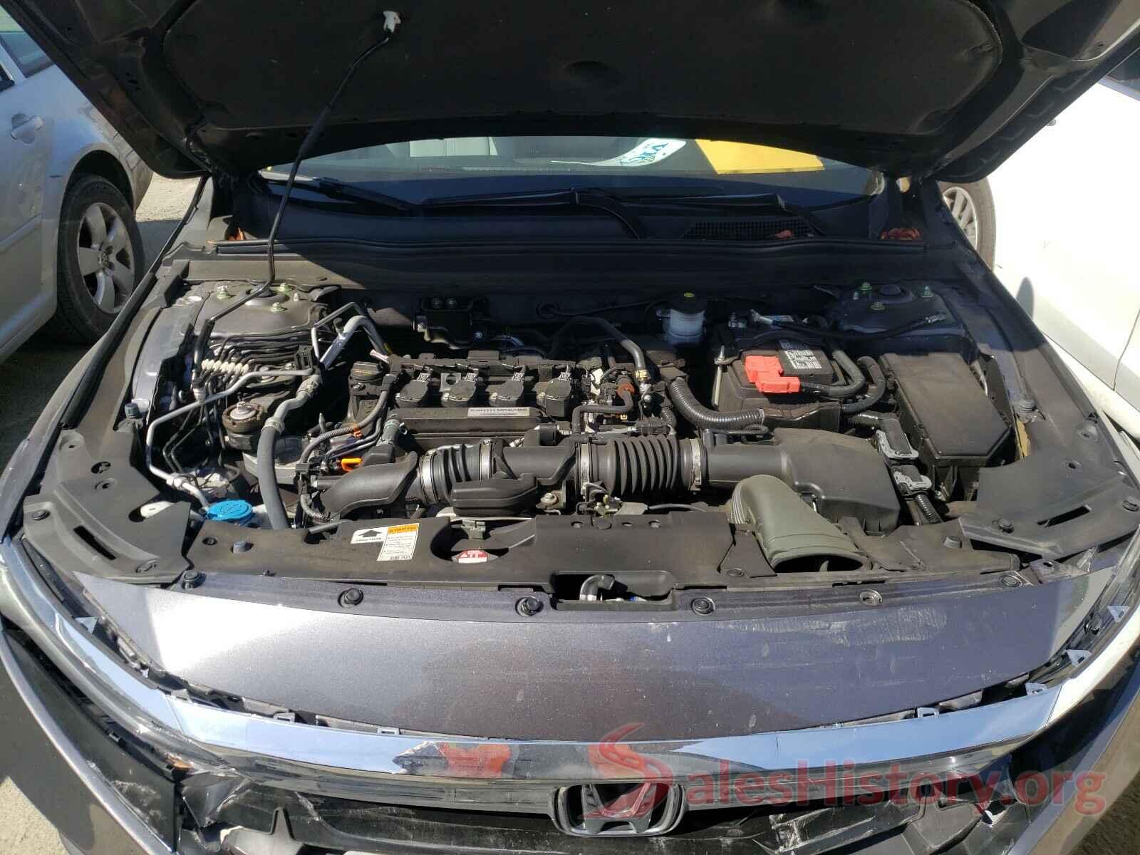 1HGCV1F42JA083880 2018 HONDA ACCORD