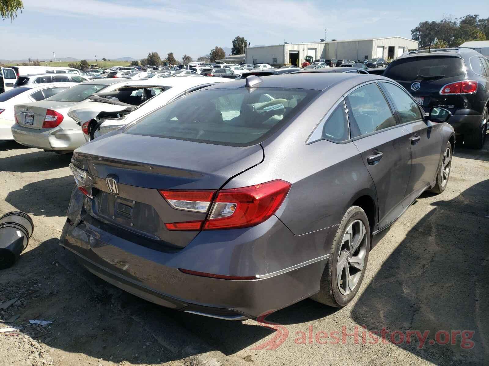 1HGCV1F42JA083880 2018 HONDA ACCORD