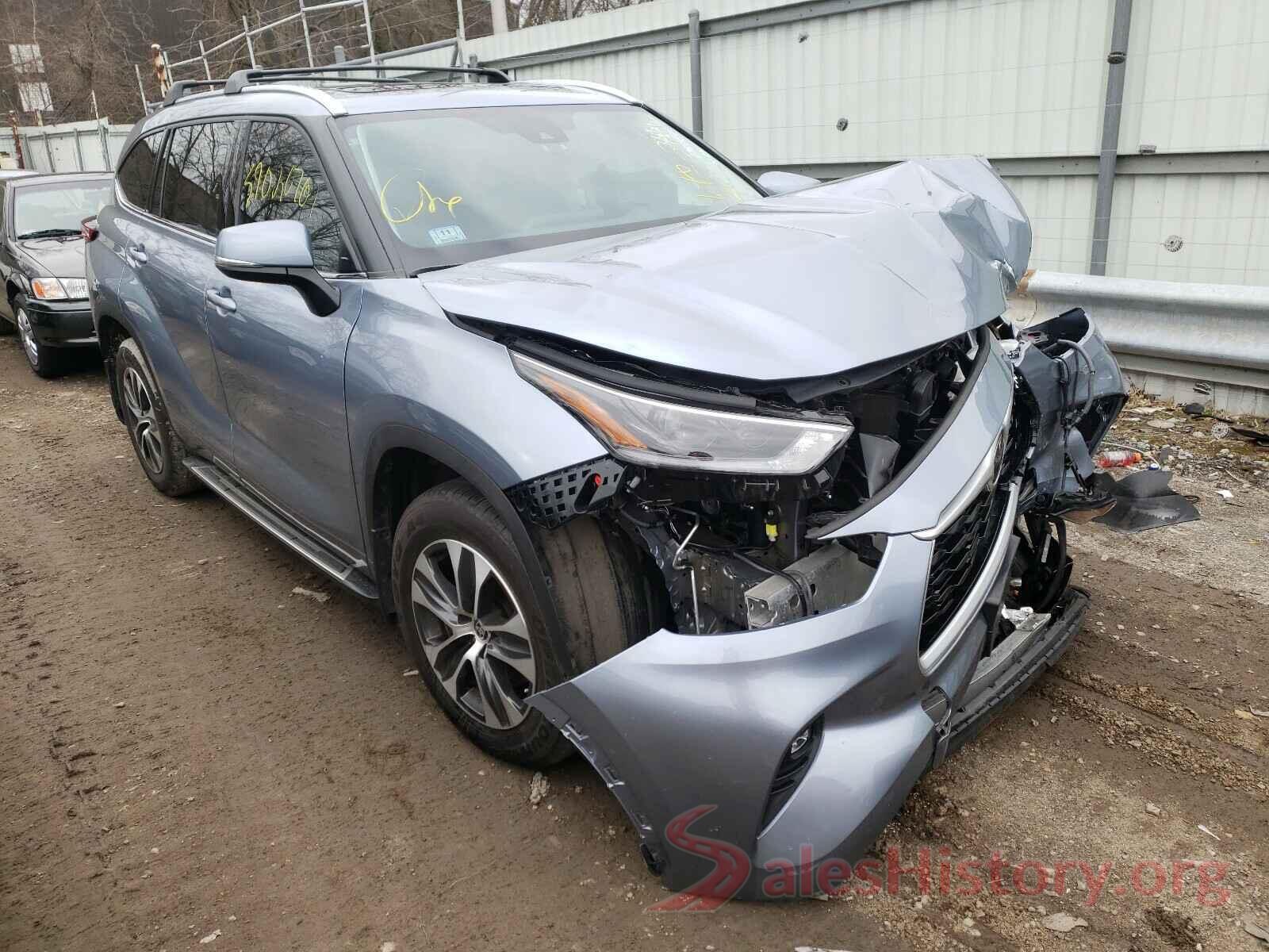 5TDGZRBH9MS057246 2021 TOYOTA HIGHLANDER