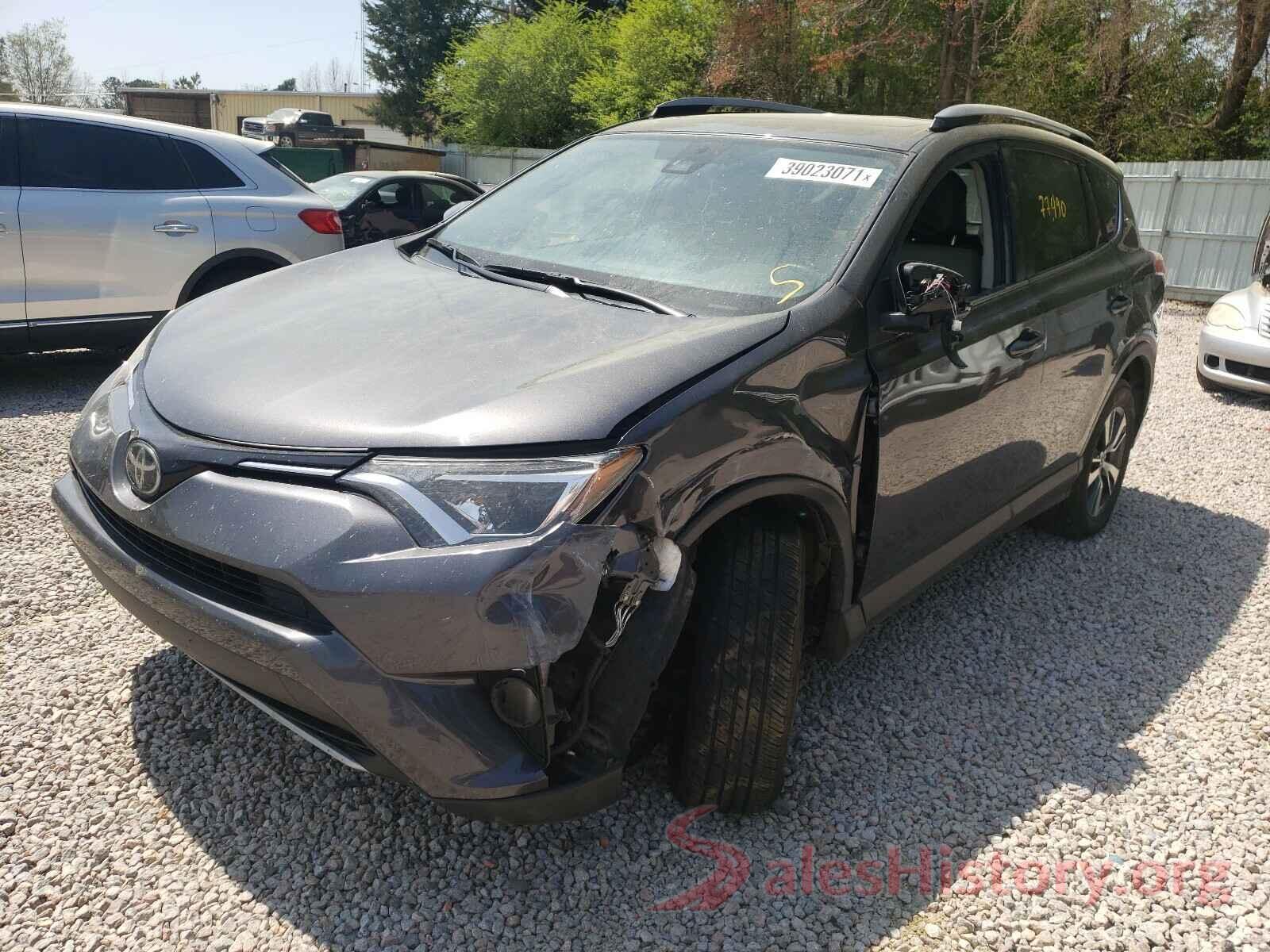 JTMWFREV2HJ113181 2017 TOYOTA RAV4