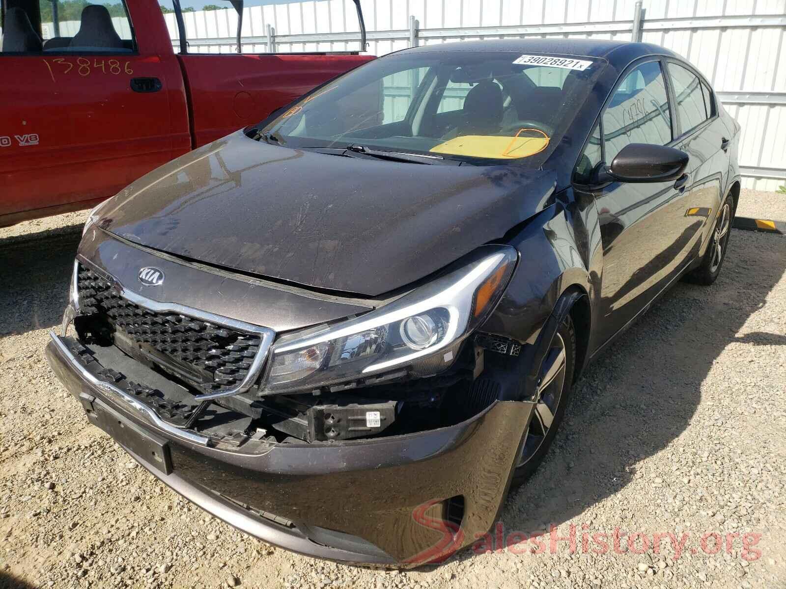 3KPFL4A70JE175491 2018 KIA FORTE