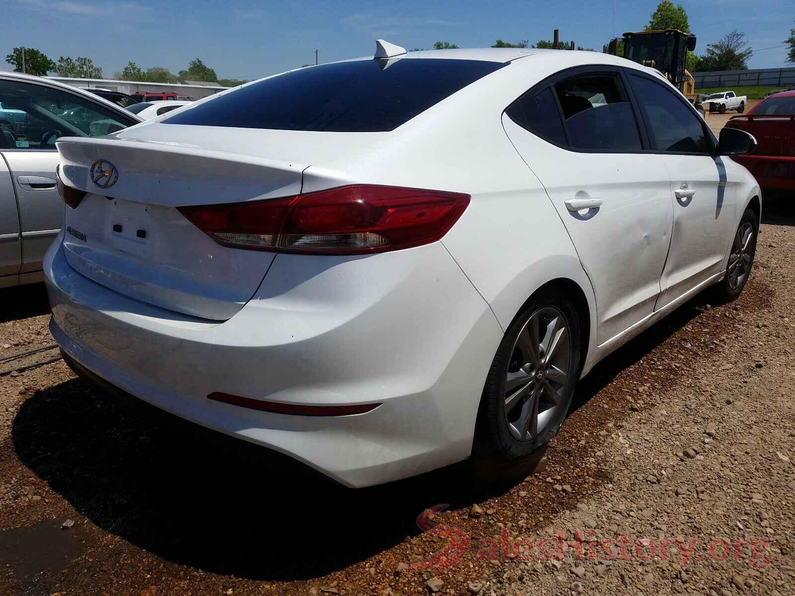 5NPD84LF5HH050120 2017 HYUNDAI ELANTRA