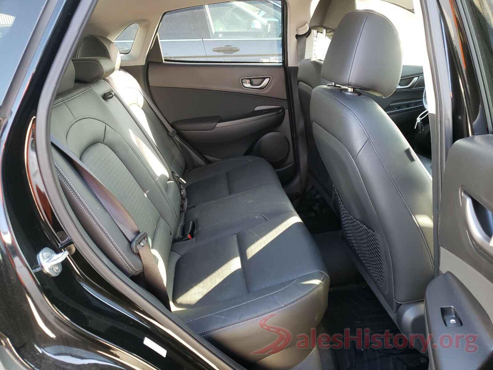 KM8K5CA52JU168153 2018 HYUNDAI KONA