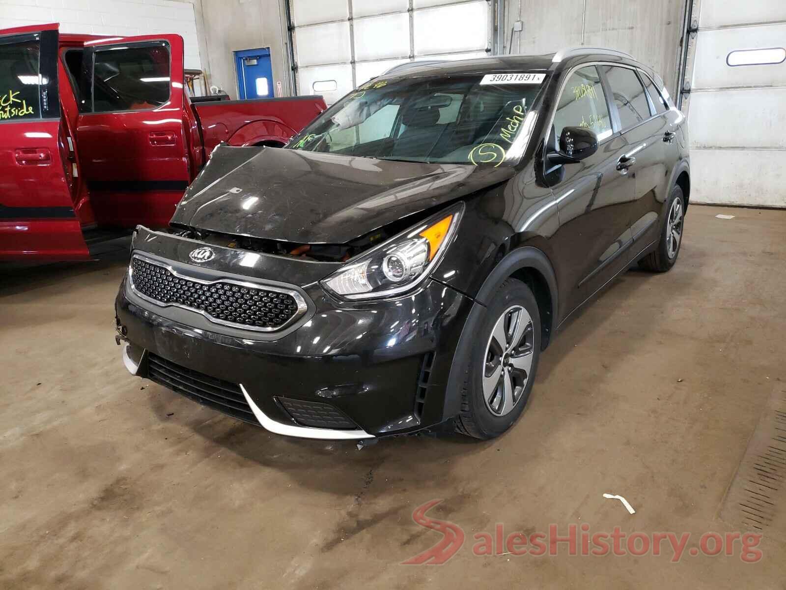 KNDCB3LC4H5064264 2017 KIA NIRO