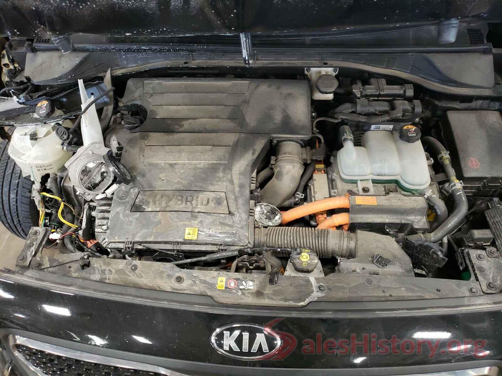 KNDCB3LC4H5064264 2017 KIA NIRO