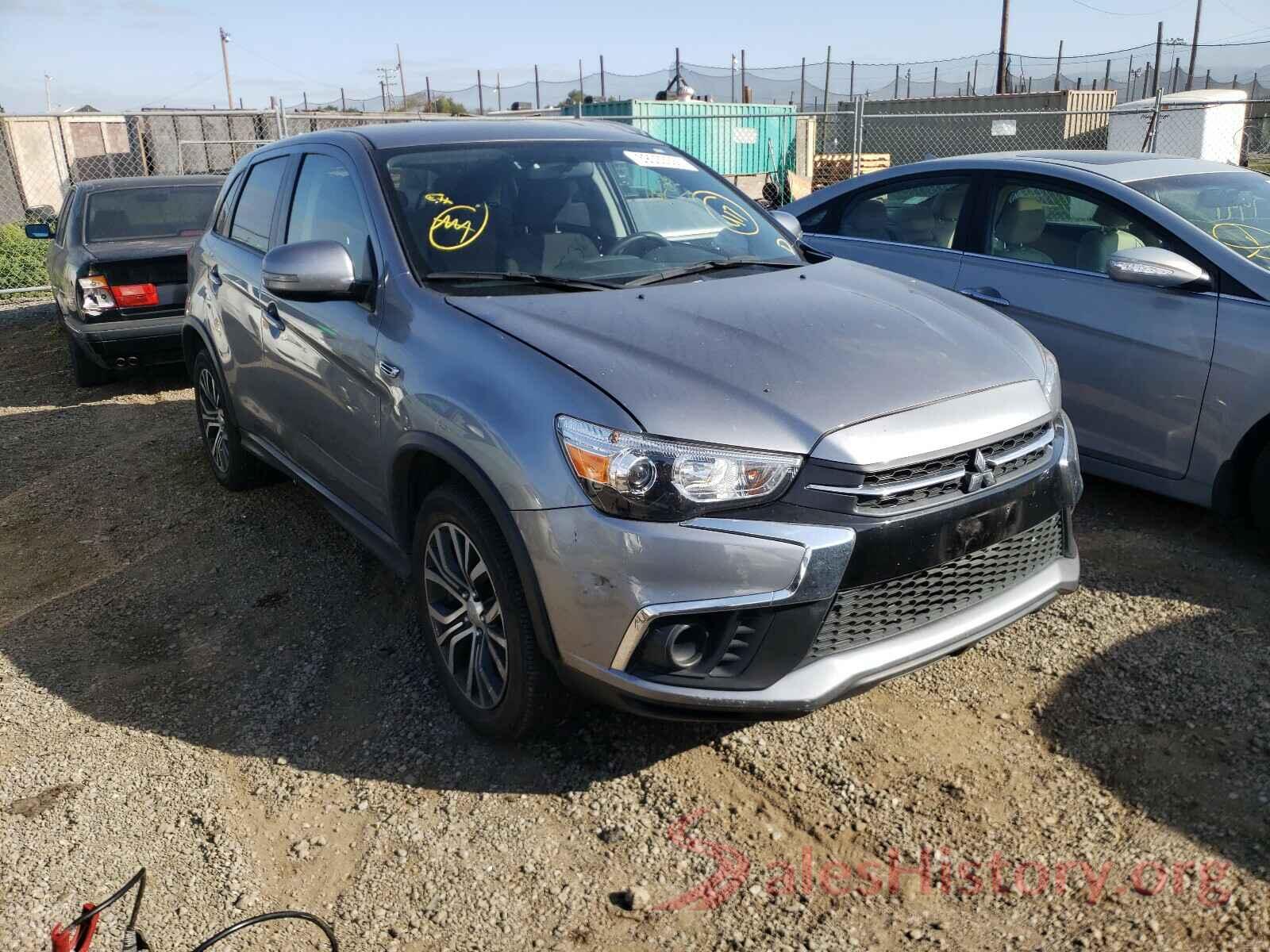 JA4AP3AU4JZ017667 2018 MITSUBISHI OUTLANDER