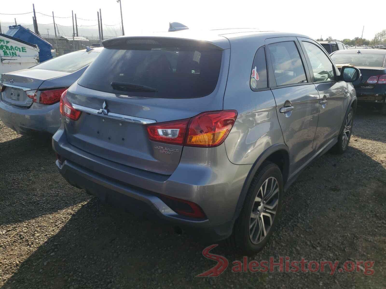 JA4AP3AU4JZ017667 2018 MITSUBISHI OUTLANDER