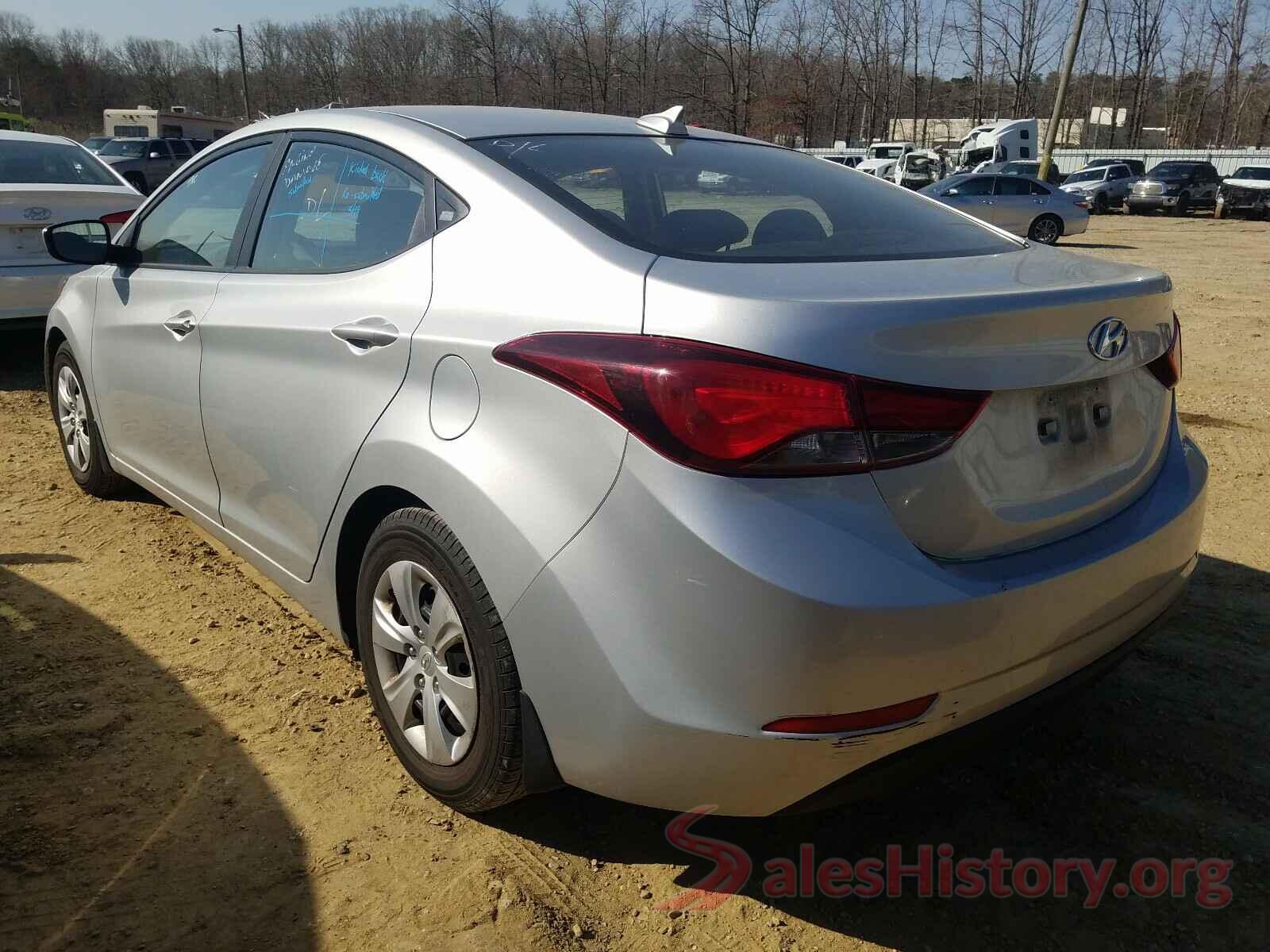 5NPDH4AE0GH732024 2016 HYUNDAI ELANTRA