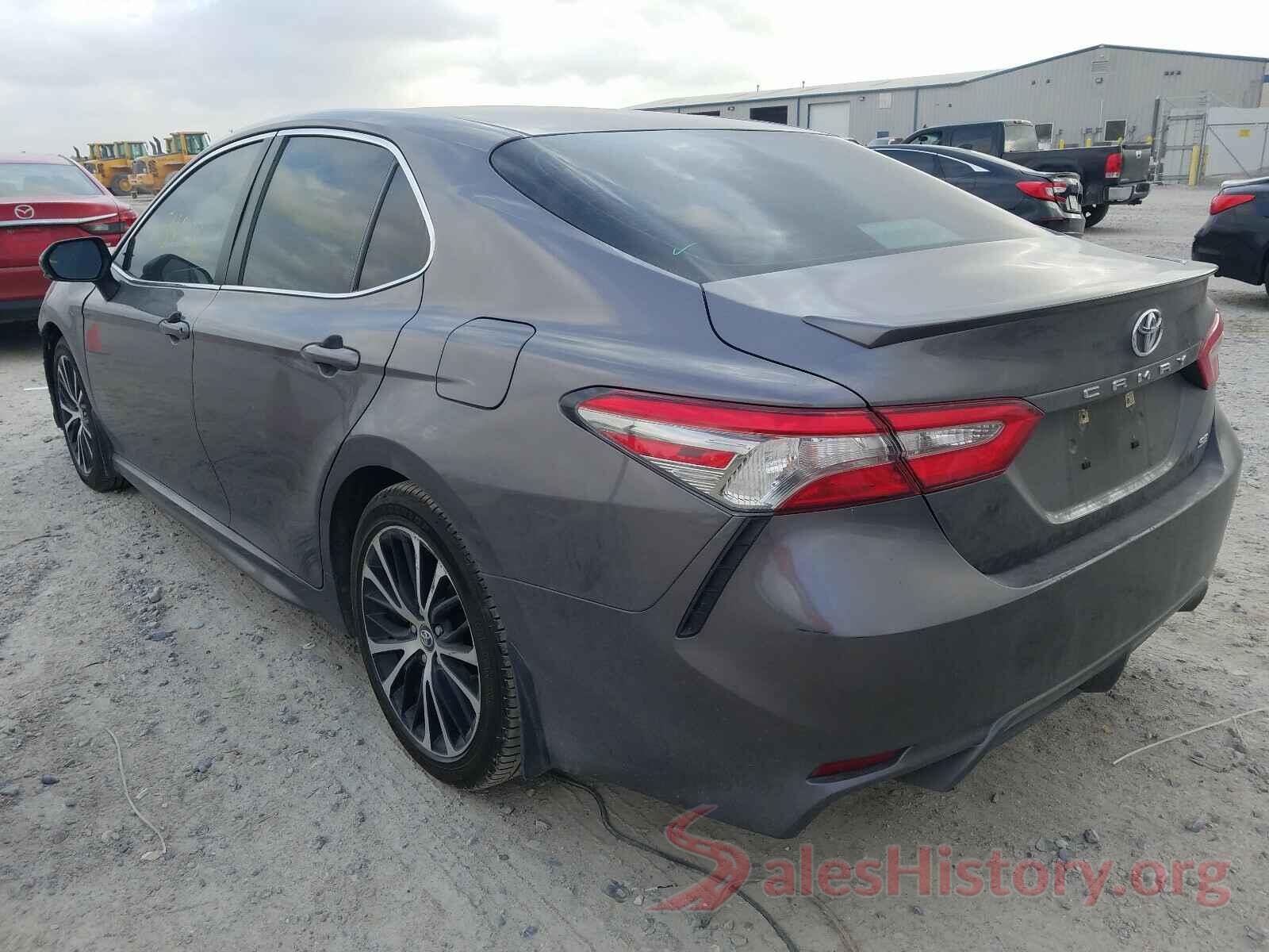 4T1B11HK4JU022428 2018 TOYOTA CAMRY