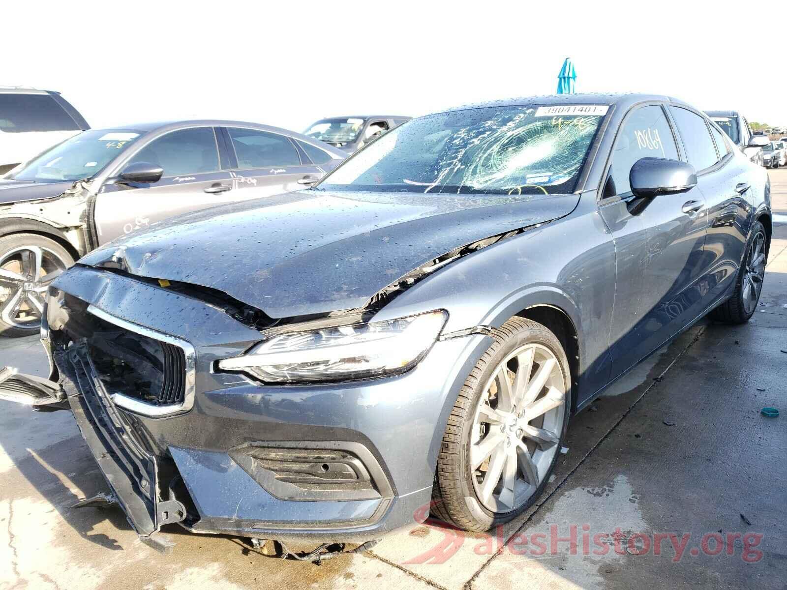 7JR102FK4LG039227 2020 VOLVO S60