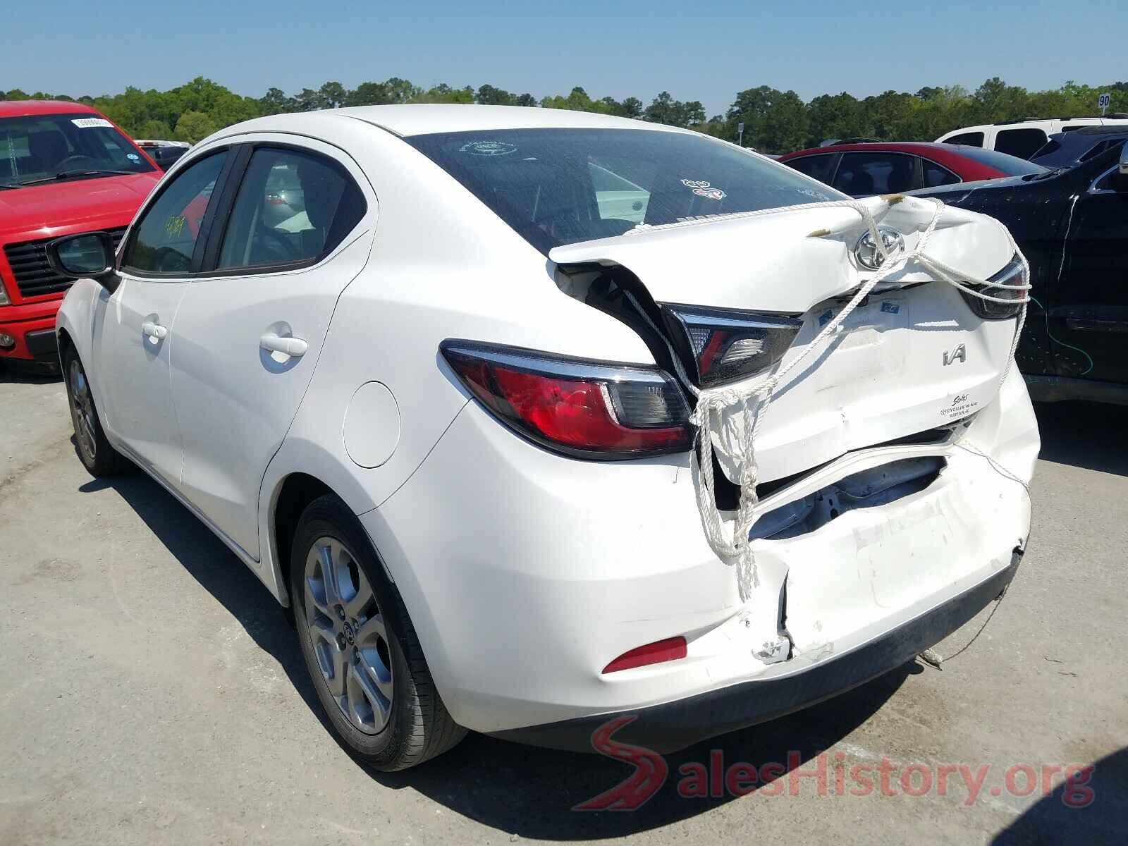 3MYDLBYV0HY149810 2017 TOYOTA YARIS