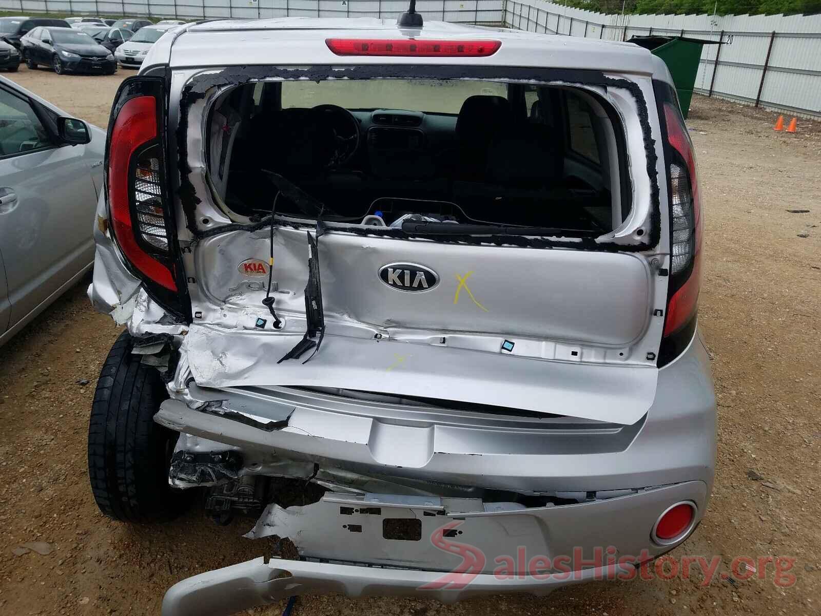 KNDJP3A59K7666327 2019 KIA SOUL