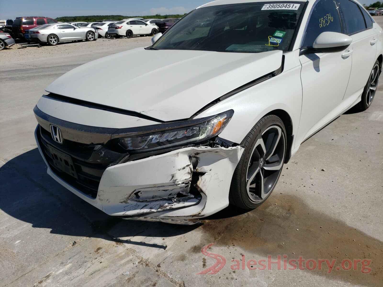 1HGCV1F33KA141410 2019 HONDA ACCORD